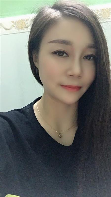 小成熟御姐小莉（性价比不错）