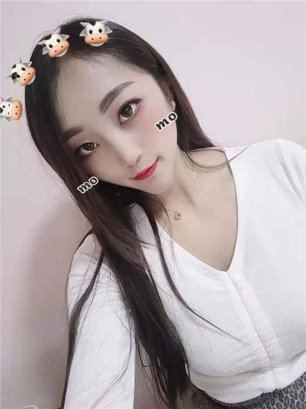 呼市00后小妹