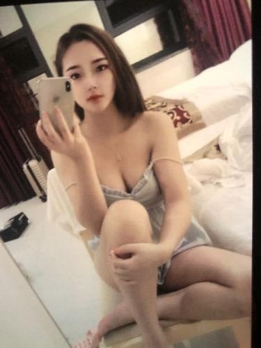 鼓楼美女小裙