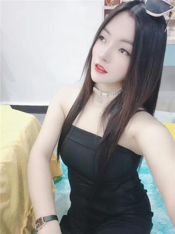 大奶少妇美丽