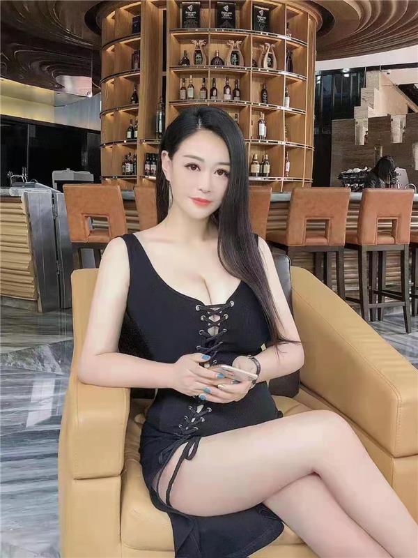 38G巨乳熟女东北妹子170