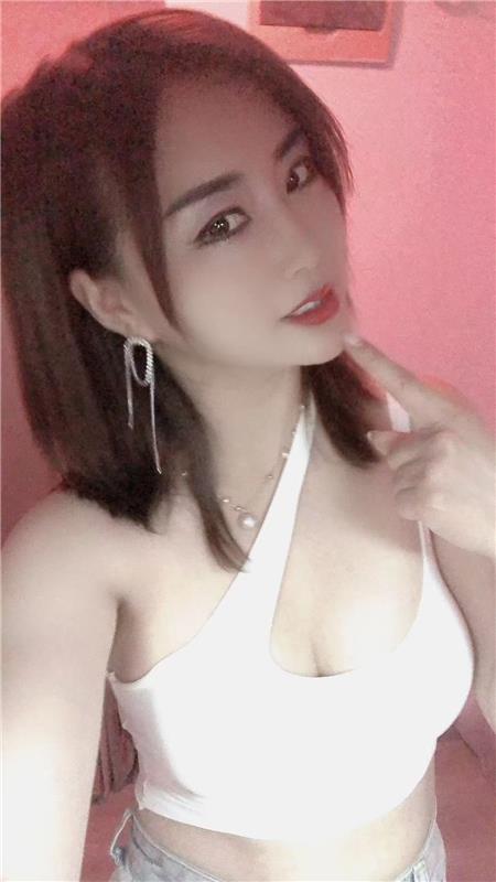 身材超好的美乳御姐，kouhuo超棒，服务好