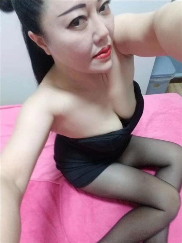 北京丰台区性价比超级高，泻火首选的少妇熟女