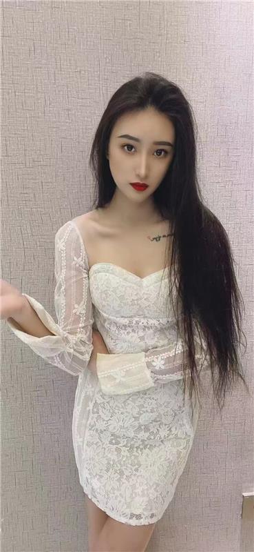 甜美风骚小妹