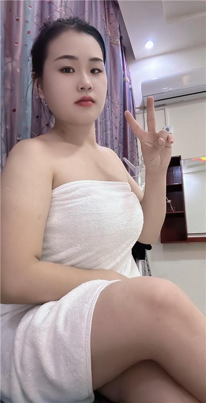 清纯甜美妹子