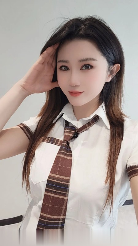 白云美美..